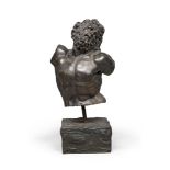 20TH CENTURY SCULPTOR Busto di Laocoonte Bronze, cm. 82 x 60 x 43 SCULTORE DEL NOVECENTO Busto di