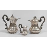 Silver Tea and coffee set, Punch Milan 1944/1968. Silversmith Henry Messalum. Title 800/1000.