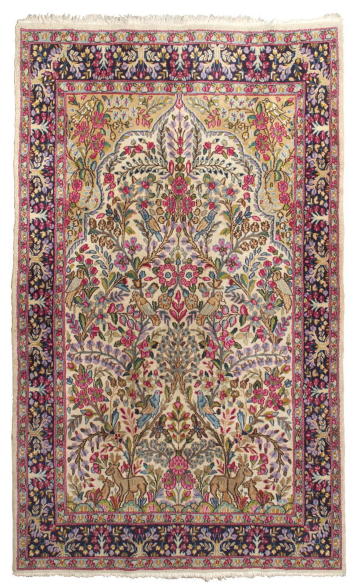 KUM CARPET, FIRST HALF 20TH CENTURY. Measures cm. 240 x 145. TAPPETO KUM, PRIMA METÁ XX SECOLO con