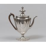 A RARE SILVER TEA-POT, PUNCH LONDON 1799 Silversmith John Reily. Title 925/1000. Measures cm. 33 x