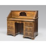 REMAINS OF A WALNUT FLIP TOP CABINET, CENTRAL ITALY LATE 18TH CENTURY Measures cm. 15 x 137 x 65.