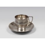 CUP AND SOLD IN SILVER, MOSCOW MOUNTAINS 1883 engraved on floral motifs on grid layers. Title 875/