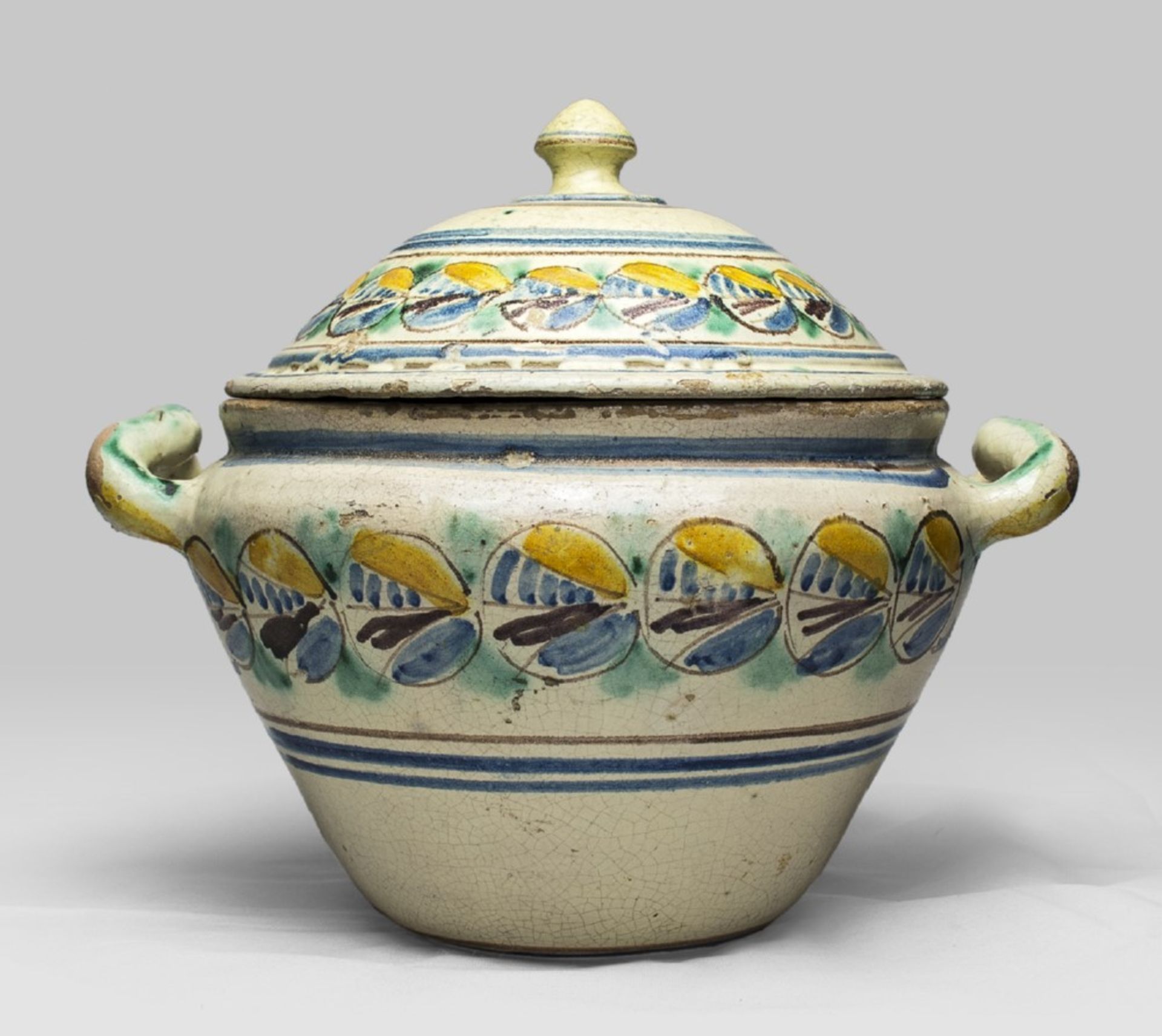 LARGE CERAMIC TUREEN, SOUT ITALY 19TH-CENTURY White and polychrome enamel decorated with bands of