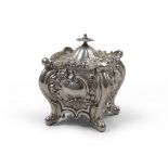 Cheese-pot in sterling silver, Punch Sheffield 1894 Squared base with rounded body, embossed with