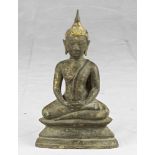 A Thai bronze sculpture depicting Buddha. Early 20th century. Measures cm. 28 x 17 x 8. SCULTURA
