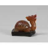 A CHINESE CHALCEDONY CENSER. 20TH CENTURY. Measures CM. 6 X 7,5 X 4. INCENSIERE IN CALCEDONIO,