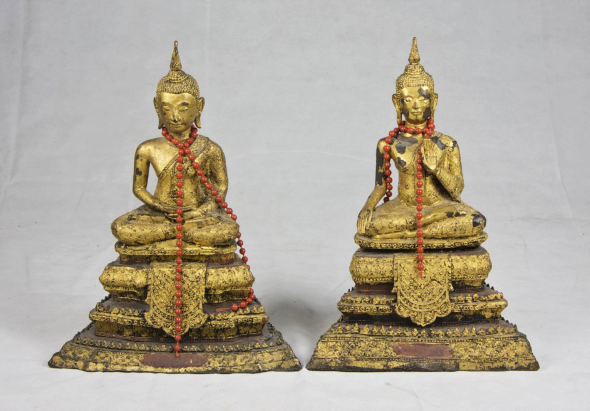 A Thai gilt bronze sculpture, depicting Buddha. 19th century. Measures cm. 39 x 30 x 37 x 16.