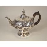 VICTORIAN TEAPOT.