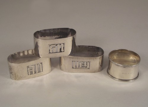 NAPKIN RINGS.