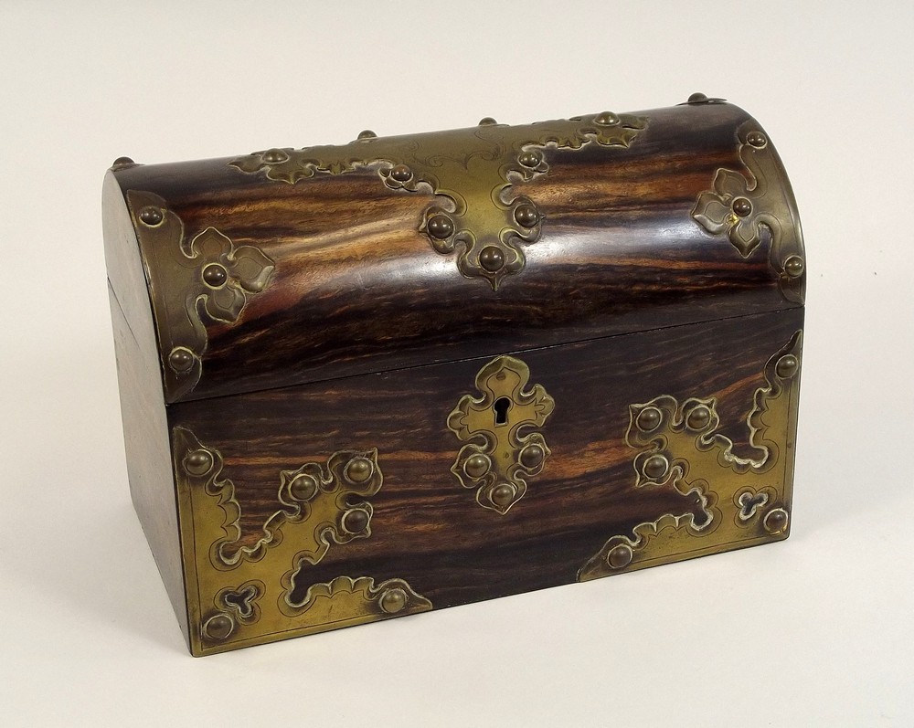 VICTORIAN BOX.