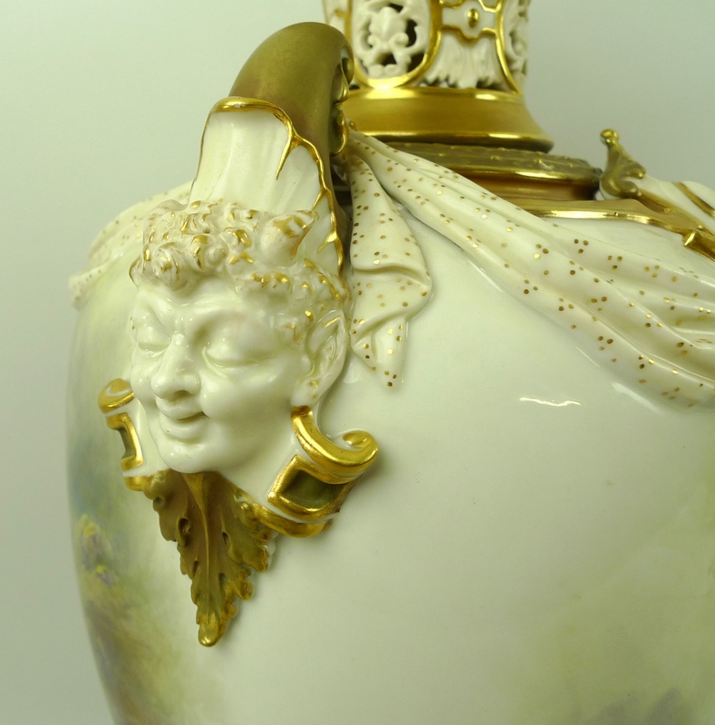 A fine and large John Stinton, Royal Worcester blush ivory porcelain vase and cover, - Image 6 of 10