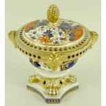 A Royal Crown Derby pot pourri, 1806 to 1825, the cover topped with pineapple finial,