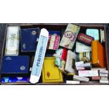 MIXED TRAY. A variety of smoking related items, tins, cigarette packets & cards etc. Plus Players