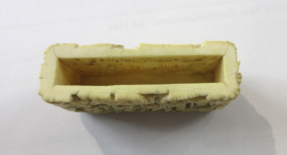 A Canton ivory rectangular card case, late 19th century, - Image 2 of 7