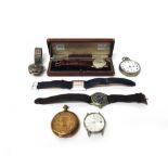 A gentleman's 9ct gold circular cased Smiths Delux wristwatch,
