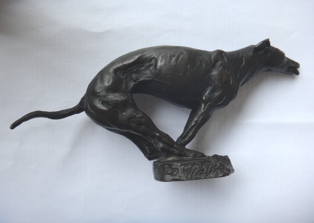 A bronze model of a greyhound on an Art Deco marble plinth, 27cm high, - Image 7 of 8