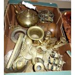 A quantity of metalware collectables, including brass candlesticks, serpent doorstops,