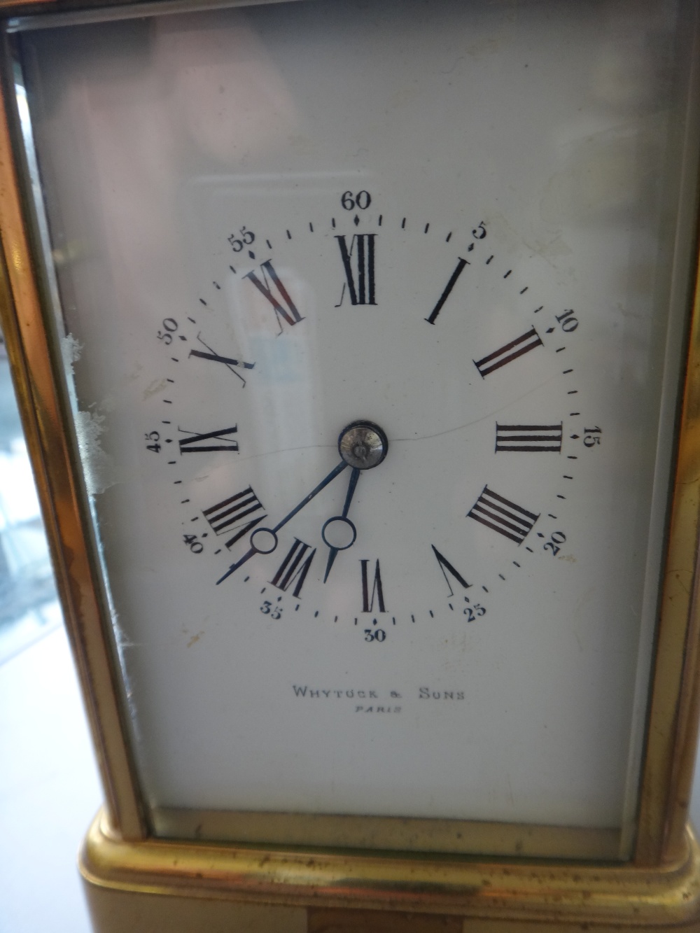 A French brass cased carriage clock, the white enamel dial detailed 'Whytock & Sons' (a.f), 12. - Image 6 of 7