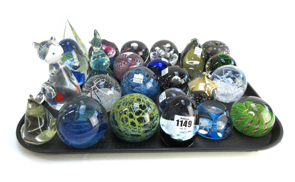 Six Caithness glass paperweights, nine further, including Mdina, Whitefriars,