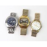Three gentleman's wristwatches, comprising; a Tissot Seastar Seven,
