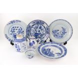 Four Chinese Export blue and white plates, Qianlong, variously painted with birds and flowers, 22.