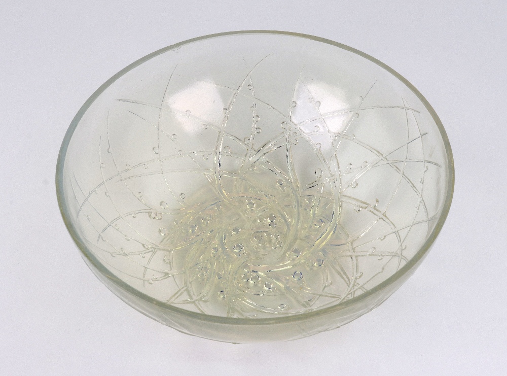 Rene Lalique - Druides: an opalescent glass bowl, moulded with fruiting mistletoe, 24cm diameter,