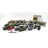 A large collection of 'OO' gauge rolling