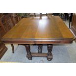 A c1900 oak French D table (will extend but no leaves) est: £80-£120