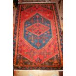 A 20c Hamadan rug (188 x 121 cm approx) est: £100-£200