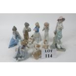 Ten Nao figurines est: £50-£80 (O3)