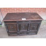 An early 17c oak coffer/mule chest with
