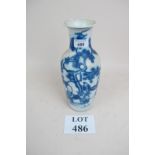 A Chinese vase blue and white painted wi