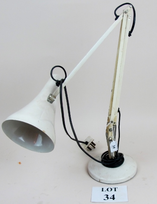 An old angle poise lamp est: £40-£60 (G1