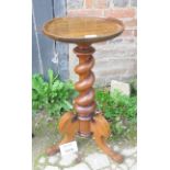 A Victorian mahogany tripod table with spiral twist column est: £30-£50