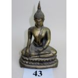 An early 20c brass Chinese Deity est: £30-£50 (N2)