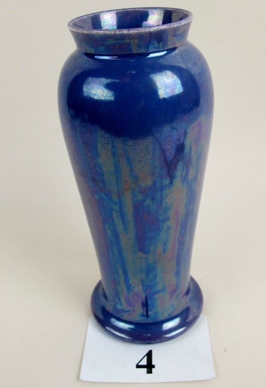 A Ruskin lustre glazed British Art pottery vase, dated 1913,