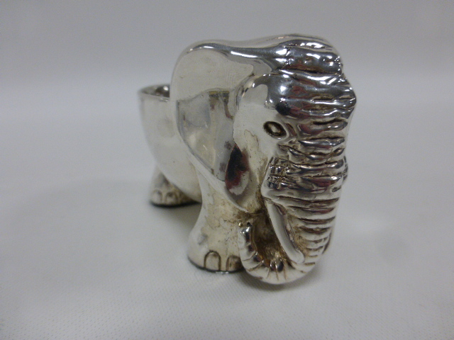 Novelty child's silver egg cup in the form of an Elephant marked Sterling silver and stamped with a