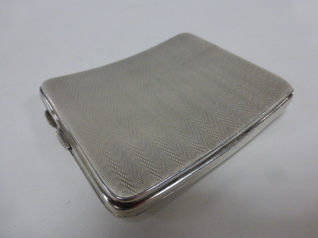 A silver cigarette case with engine turned decoration and 9ct gold cartouche, - Image 5 of 5