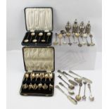 MARSON & JAMES A CASED SET OF SILVER COFFEE SPOONS, with bean terminals, Birmingham 1933, together