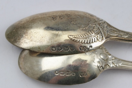 A MID 20TH CENTURY SILVER EGG CUP AND SPOON, cased, Birmingham 1954, together with various silver - Image 6 of 9