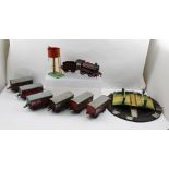 HORNBY "0" GAUGE CLOCKWORK TRAIN SET including type 501 Locomotive 0-4-0 (reversing) with Tender