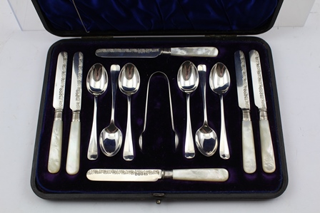 HARRISON BROTHERS & HOWSON A LATE VICTORIAN CASED SILVER TEA TIME SET, comprising six teaspoons, six - Image 2 of 5