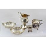 POSSIBLY THOMAS SHEPHERD A GEORGE III SILVER CREAM JUG, having gilded interior on domed foot, fitted