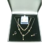 A SUITE OF RENAISSANCE DESIGN COSTUME JEWELLERY consisting of a necklace, bracelet and earrings,