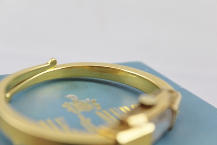 A MID 20TH CENTURY LADY'S "BAUME AND MERCIER" OF GENEVE, gold plated bracelet watch, in original - Image 7 of 7