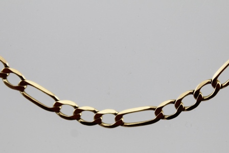 A 9CT GOLD FLAT CURB LINK NECK CHAIN - Image 2 of 3