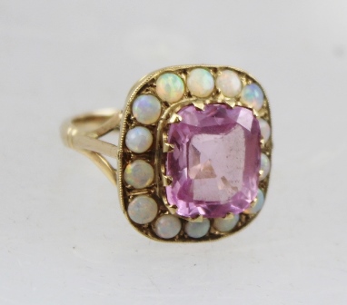 A 9CT KUNZITE AND OPAL CLUSTER RING, stamped "9ct", size P 1/2