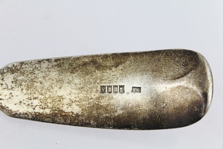 A VICTORIAN IRISH SILVER BASTING SPOON, possibly by James Scott, "fiddle" pattern, engraved crown - Image 5 of 5