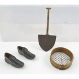 CLARINGTON BROOK FORGE, WIGAN (Toolmakers since 1780) A SALESMAN'S SAMPLE GARDEN SPADE, 15cm and a