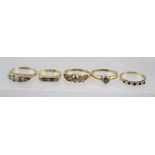 A SELECTION OF FIVE YELLOW GOLD COLOURED METAL AND 9CT GOLD STONE SET RINGS, various makers and